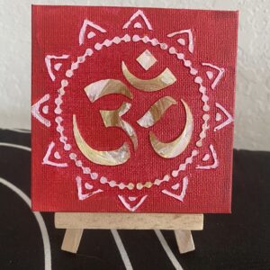 Om (Red golden)